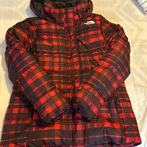 Women’s The North Face 550 Jacket Large. This jacket has been worn one time.